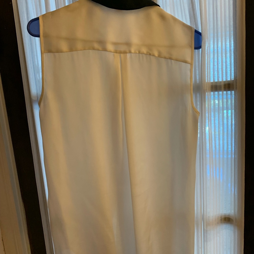 Vince Camuto, size 4, white/black